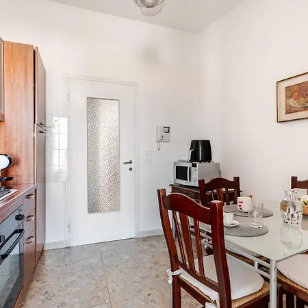 Casa Bra-z 10m Da Arena E Stazione Porta Nuova - 7px * Verona